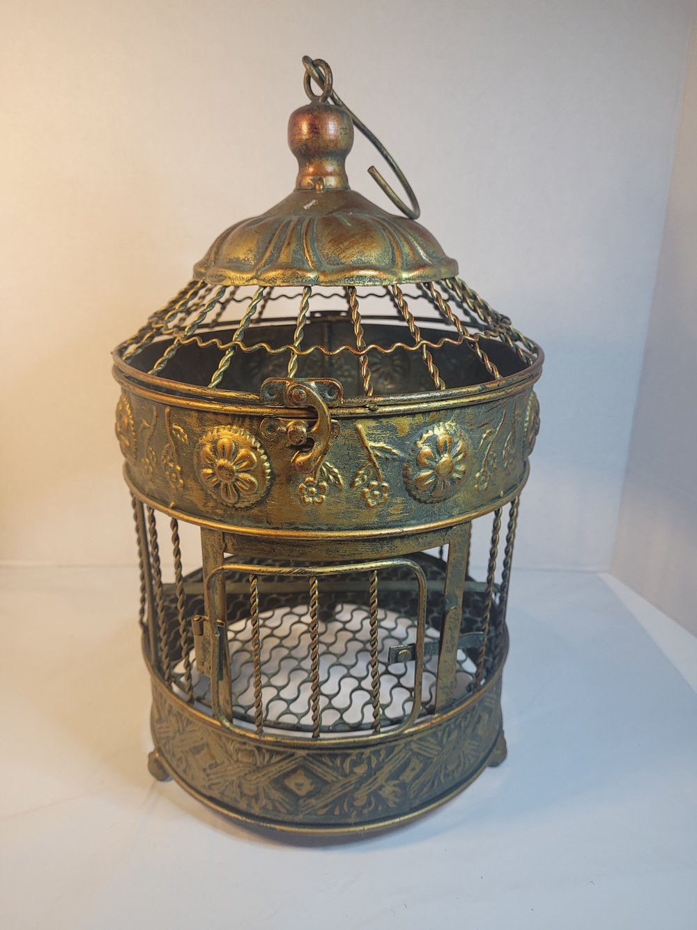 Vintage Metal Bird Cage 12" Decorative Hang or Tabletop. Opens 2 Ways